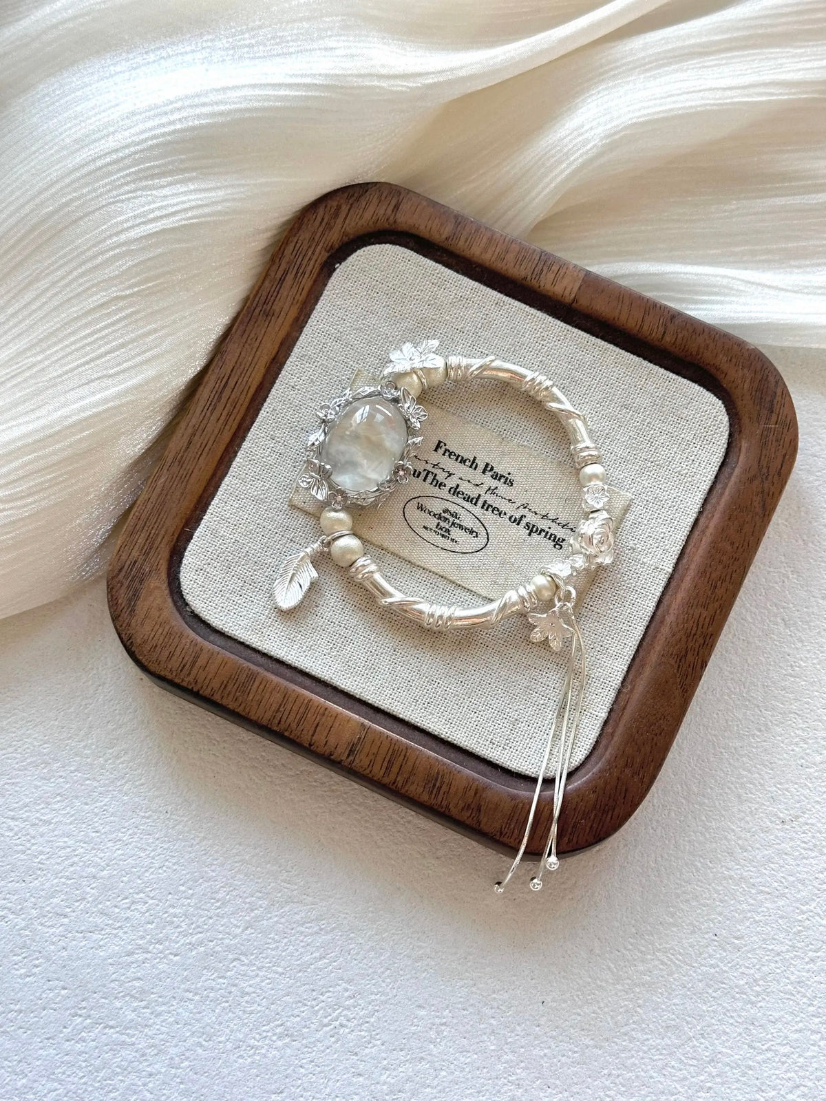 12. Elegant Clear Crystal Ladies Bracelet