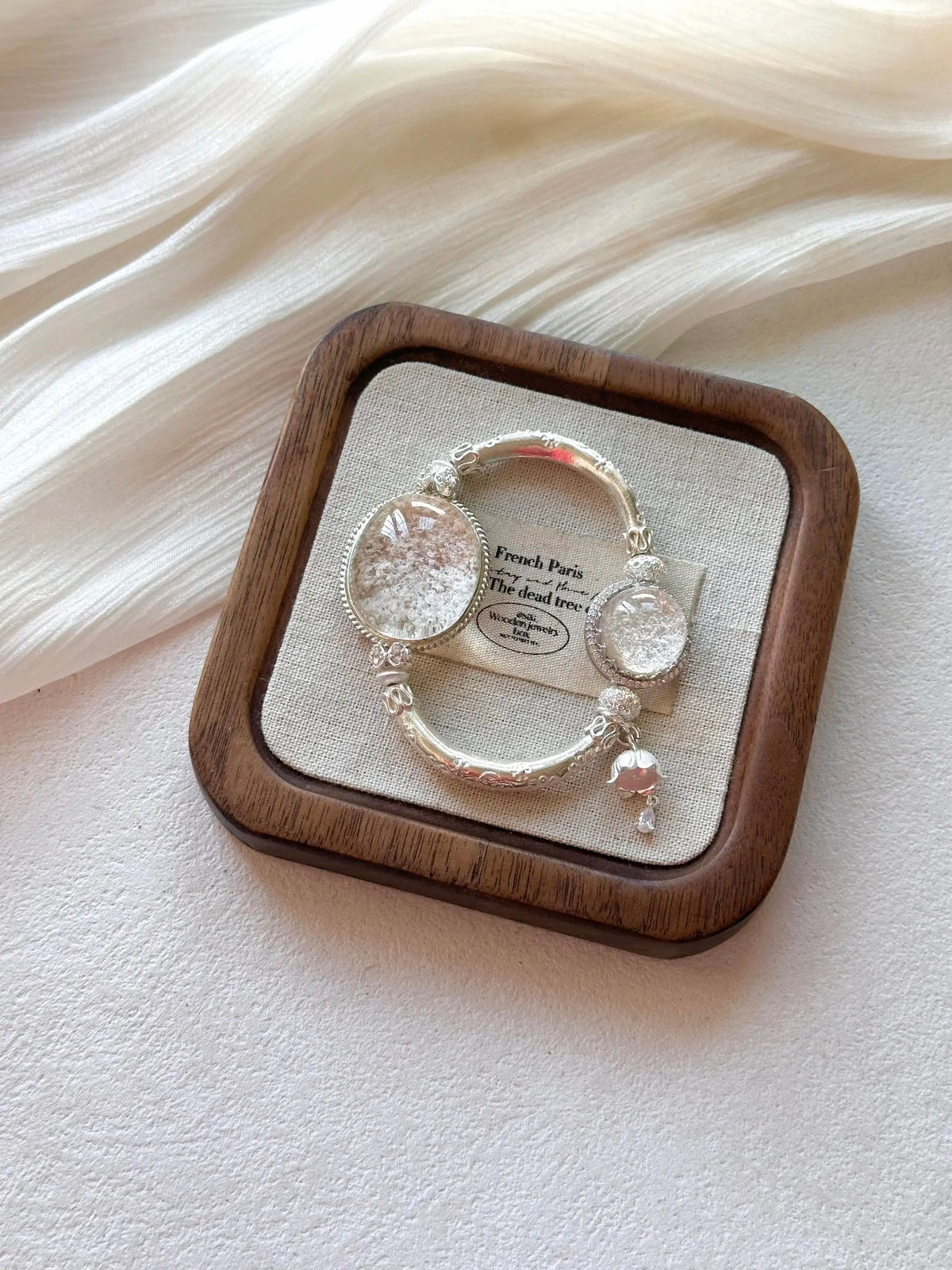 22. Retro Branch‑Shaped Quartz Bracelet